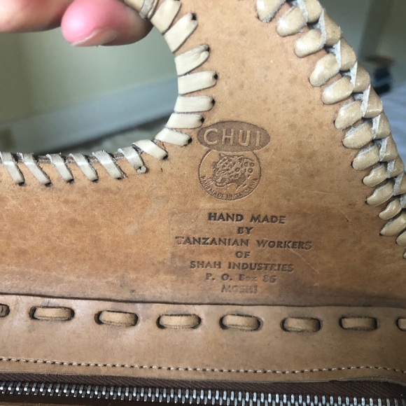 Handmade vintage Tanzania Chui leather bag - Picture 3 of 5